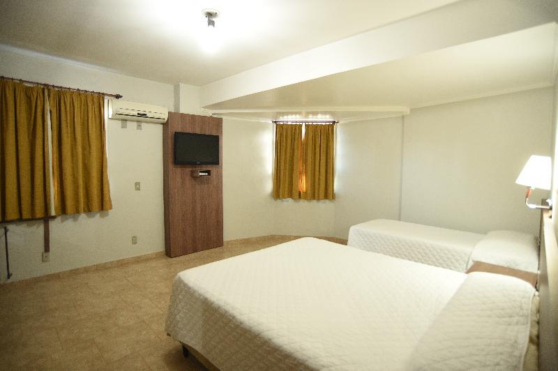 Hotel Dom Rafael Executivo Санта Мария Екстериор снимка