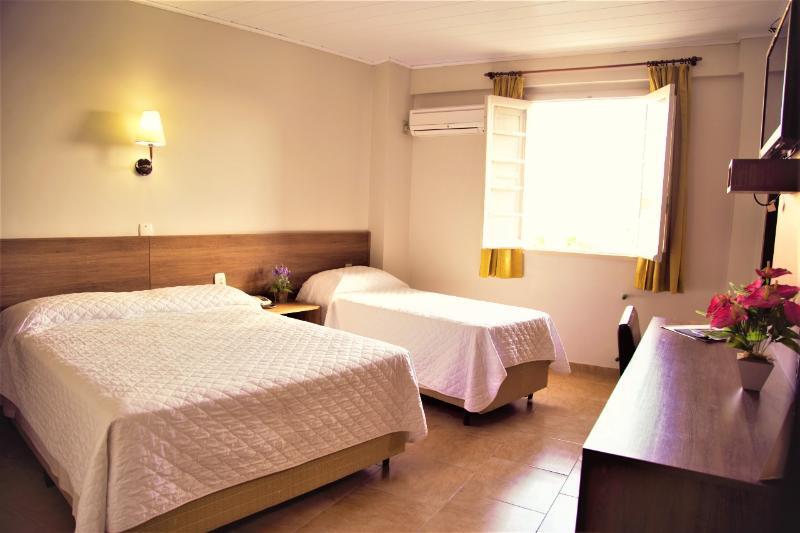 Hotel Dom Rafael Executivo Санта Мария Екстериор снимка